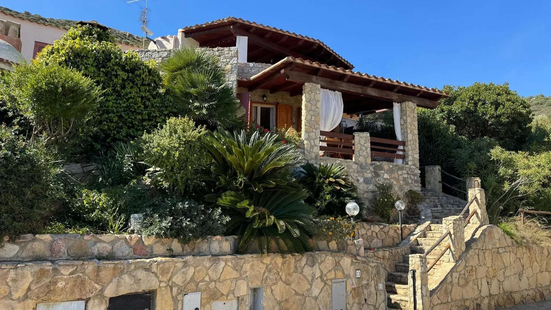 Villa Margio 솔라나스